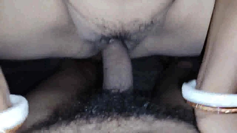 Uttar dinajpur: Hot Indian Hindu Girl Reyal Roommate Ki Sat Viral (hindi Audio)