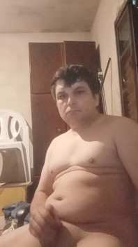 Todo el semen extendido en mis tetas