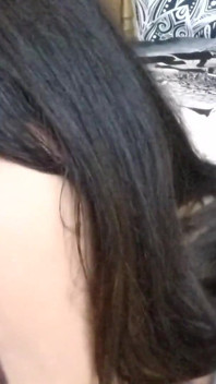 Chica gótica con curvas engaña a su novio