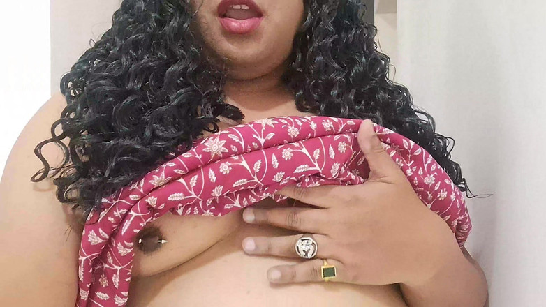 Indiansissychubby: Неслухняна милашка Краля Пиріг любить сперму і трах