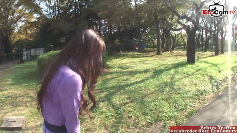 EroCom: Hairy japanese Teenage Girl pick up at the street