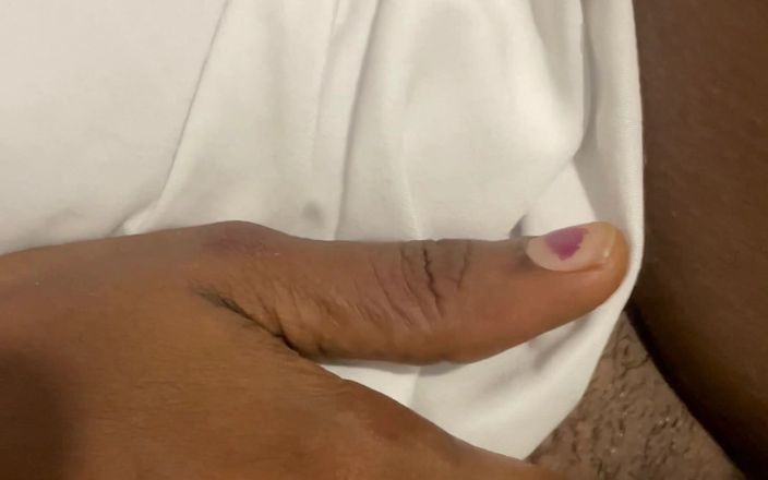 Desi girl riya: マル処女女子大生初めてセックスを試みる
