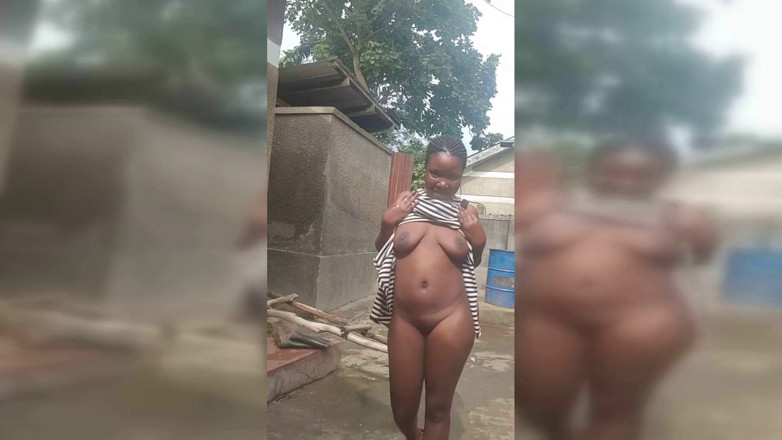 African Beauties: Lesbian semok kulit hitam lagi asik muncrat di wajahnya