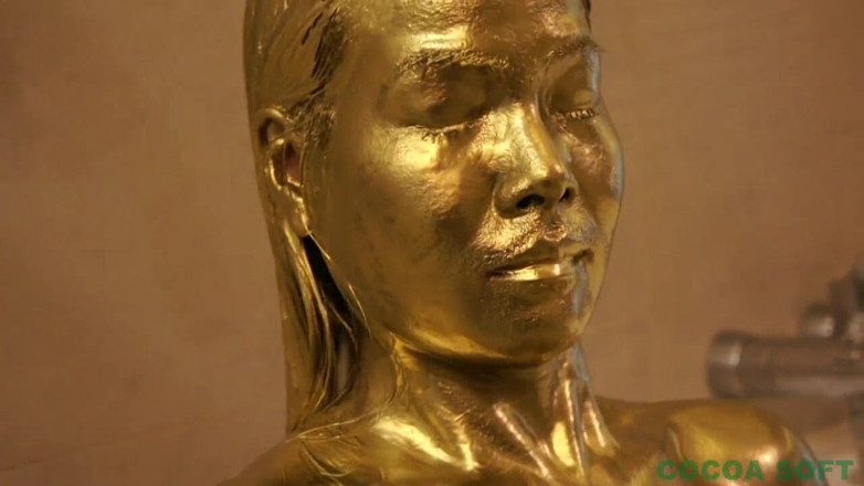 Cocoa Soft: This is the 4th in the world metallic body painting series