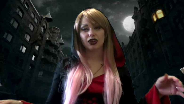 Goddess Misha Goldy: La gigantessa Vampira vuole giocare per te... ma non per...
