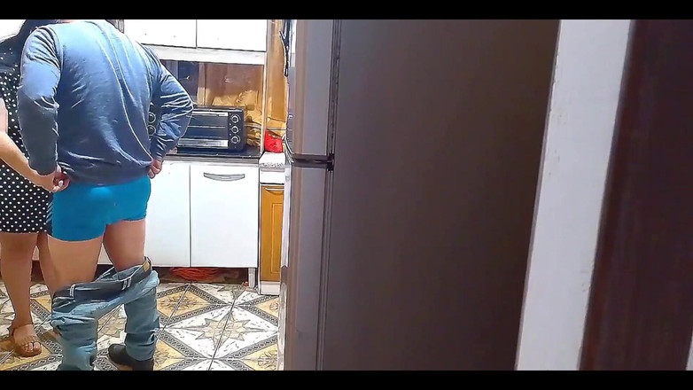 BBW Kelly Mom: 罪恶的厨房：妻子和她的情人