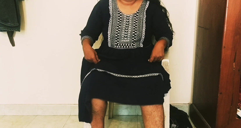 KIRAN Melon: Żona Mallu Desi House
