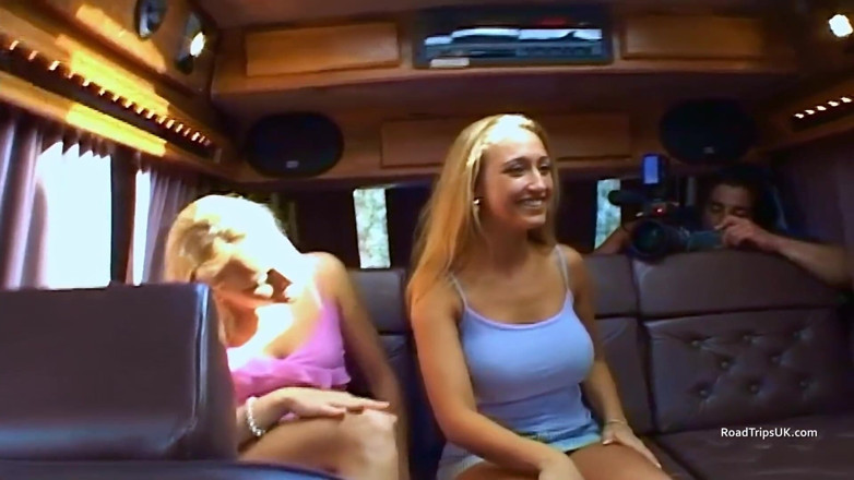 Road Trips UK: Swansea'ya yolculuk: April ve Sandie Caine