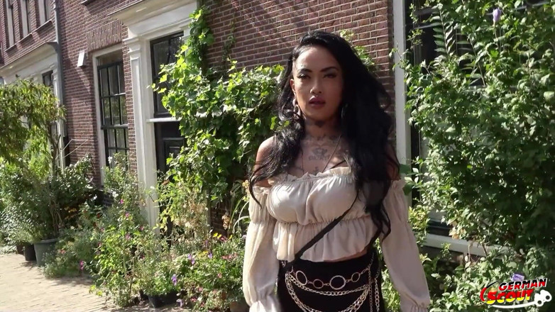 German Scout: German scout - Latina tatuata bibi diamond rimorchiata per scopare