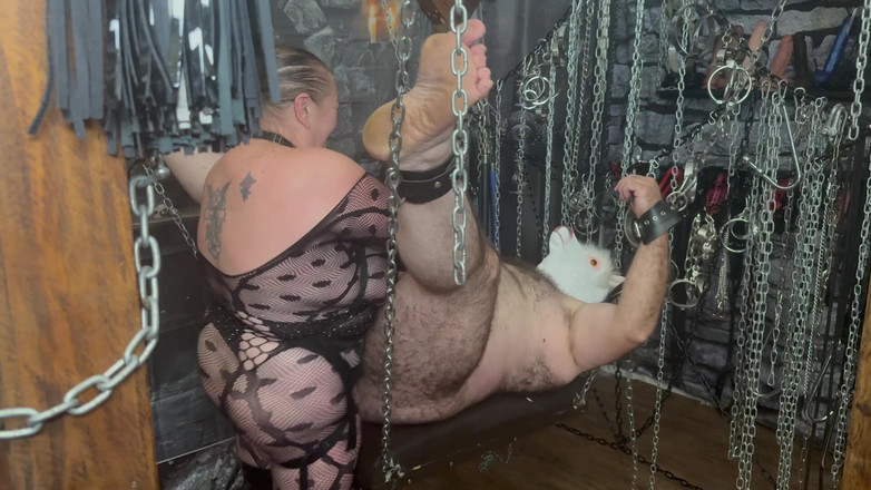 Aaexperiencesltd: Domina Satana a Lamby