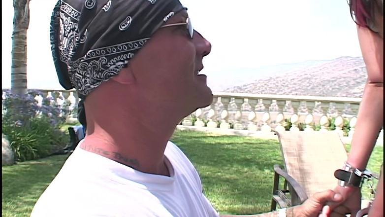 Perv Milfs n Teens: Victoria Sin, тристороння анальна сцена з подвійним проникненням