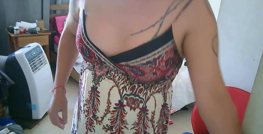 Nikki Montero: Altre sessioni in webcam per voi utenti!!