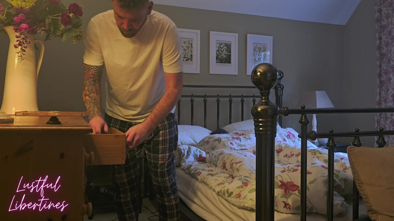 Lustful Libertines: Stay Right There!