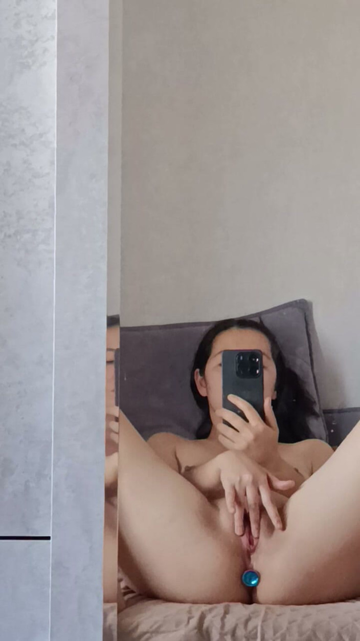OniSoi: 거울 앞에서 자위, 집에서 만든 밀프 비디오