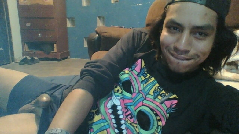 AlexAlejandro13: Lelaki Ideal Anda Di Atas Katil