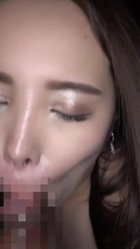 Internet Hook-up: a Big-tit Wife, Shaved Pussy Rubbing Close-up 3