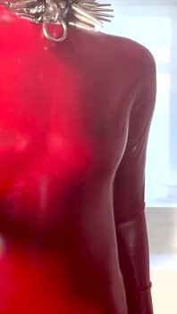 La carina ebony jenna foxx viene sculacciata da Emma!