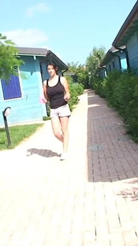 Прыжки на веревке с Adrianne Black