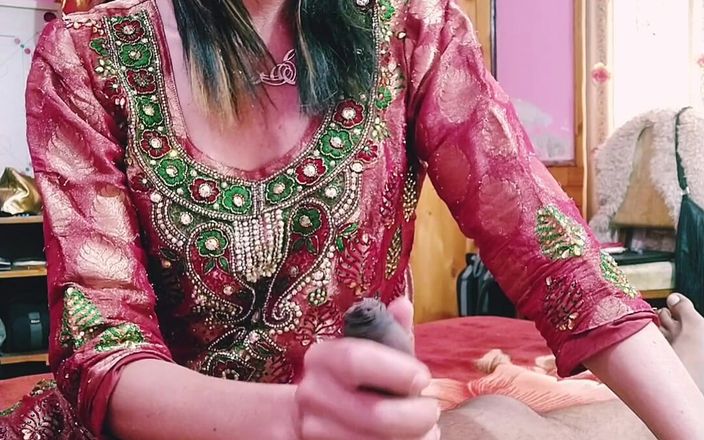 Bolly Karma: Ngentot sama tante sange yang lagi sange