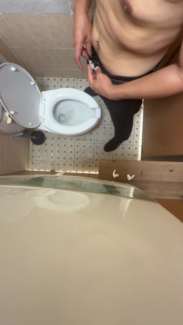 Milky Tata: Chubby Teen Jerk off