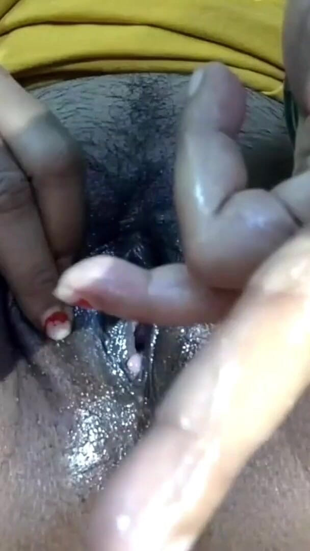 Manoj12015: Apki Bhabhi Ki Chut Ka Maze Lo