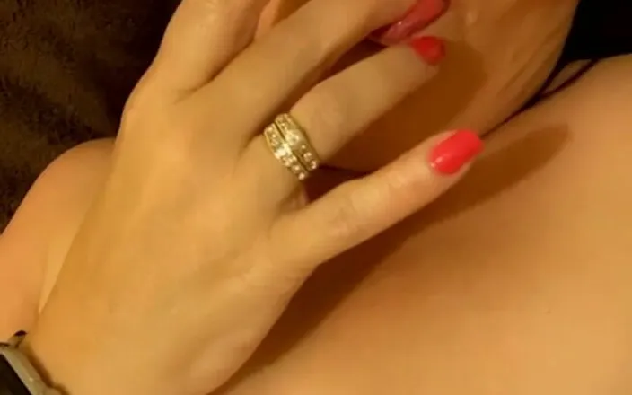 Ms Amanda: Videolarınız görünmüyorsa. Bu ilk kez oldu. Lol