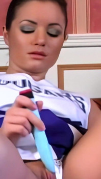 Cheerleaderka z wibracją z udziałem Jana Mrázková