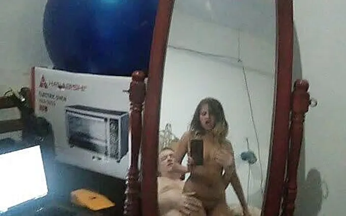 SexyGamingCouple: 3 min fuck