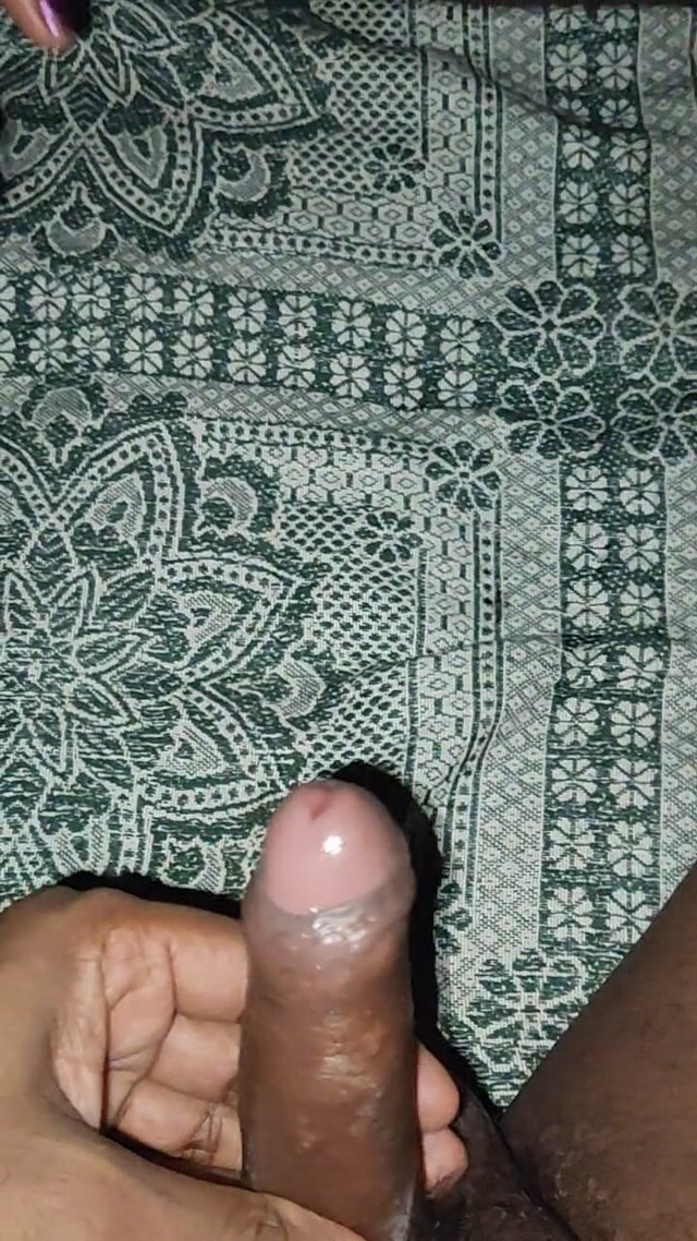 My Wife Put a Bear Bottle in Her (English bhabhi)