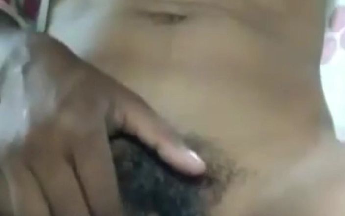 Dick sucker: Mira mi coño