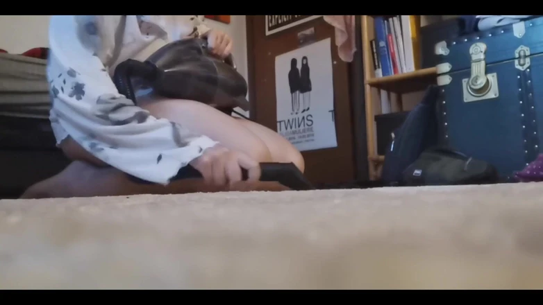 Nicoletta Embassi: The Joy of Vacuuming - Italian MILF Have a Passion for...