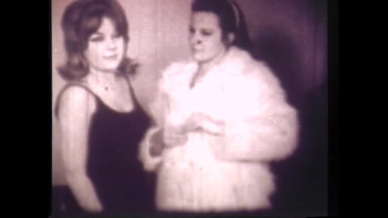 Vintage Megastore Full hd: Pobicie lesbijek