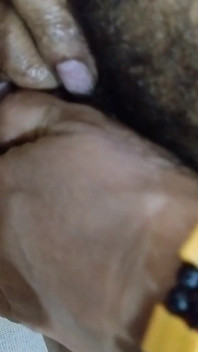 Calda Masti masala con giocattoli sessuali