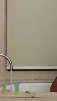 Esposa se ducha en un hotel, milf, escena completa, ep 32901
