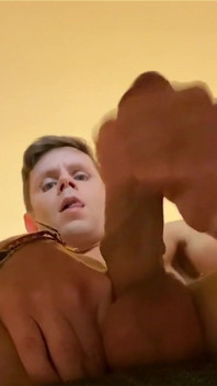 Masturbación con la mano y semen 