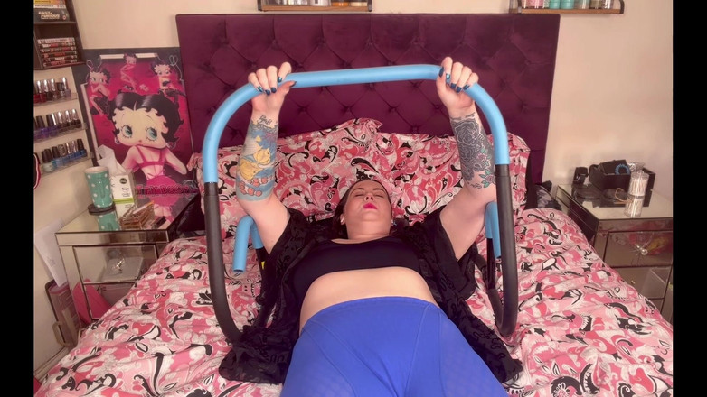 MissFFW: Miss Ffw berusaha untuk menjadi "jalang langsing teruk &amp; sebut harga