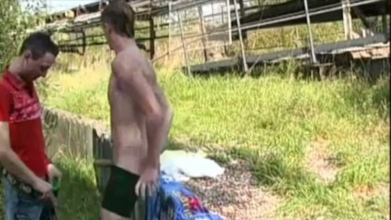 HOT BAREBACK BOYS C HANNEL: Fuck en Exhib Ia Bagus