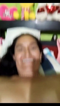 내 후장 P2 사이에 당근을 가진 Follo