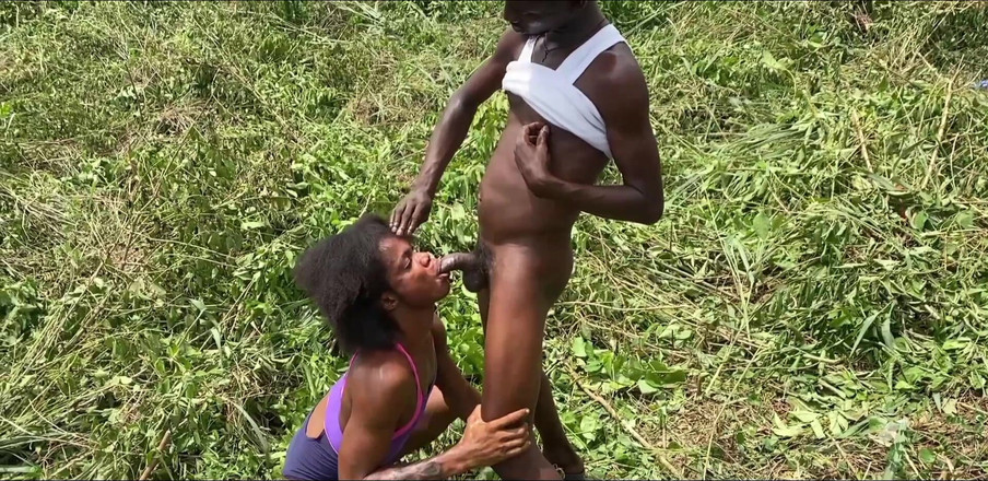 Bullet: Belukar batang panjang Afrika berkongkek