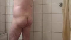 Uhri: Omyjte ptáka a koule