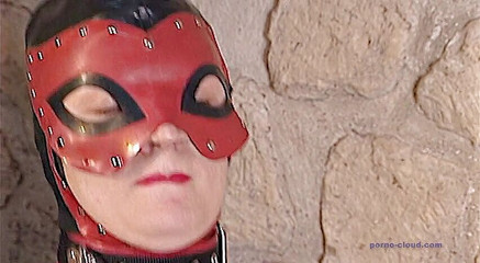 Porno Cloud: 在乳胶工作室内拍摄照片