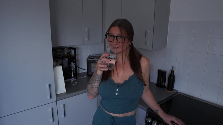 Harley Taboo: 마누라를 따먹는 마누라