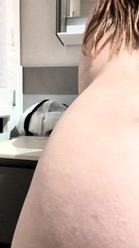 Emejota: Sexo En El Baño Y Semen En La Cara Puta Española