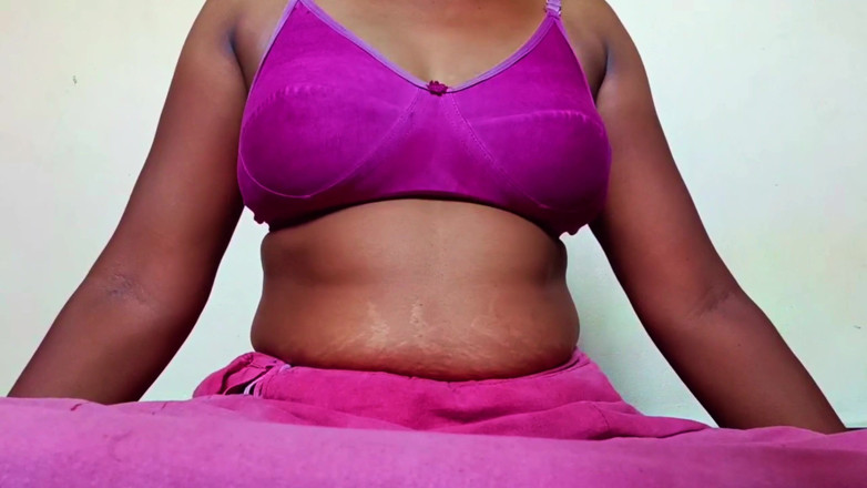 Ammukutty88: Ammu Takes off Her Bra and Reveals One of Her...