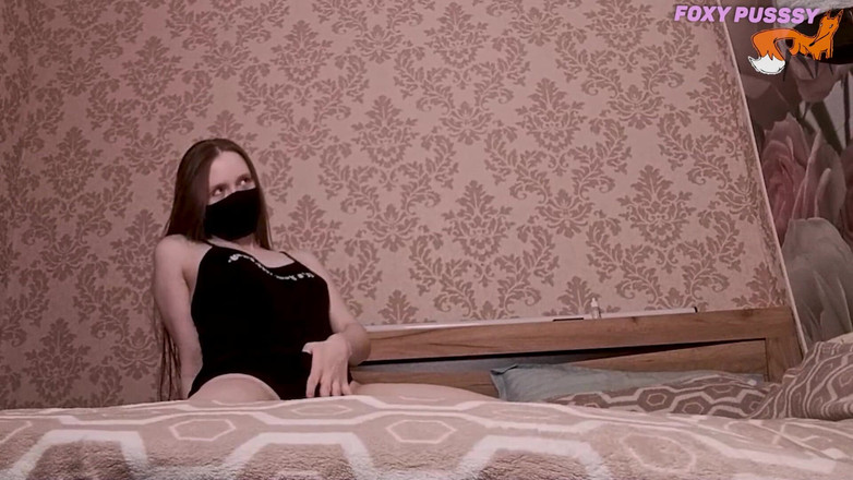 VioletPurpleFox: Zákulisí - nevlastní sestra mě vyhoní a masturbuje k orgasmu