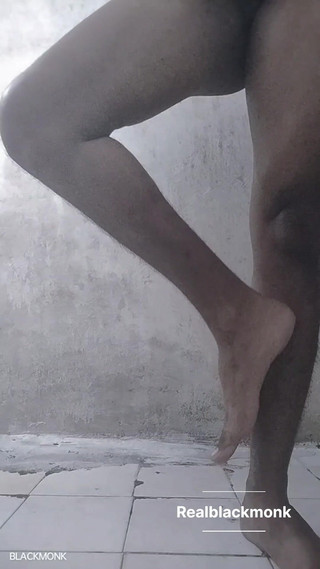 Black Monk: खुद को छूना और मेरे देसी लंड से प्यार करना।