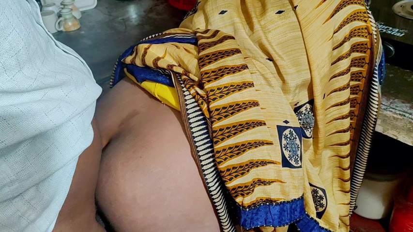 Desi Bhabhi's Ass Fucked (Annu bhabhi)