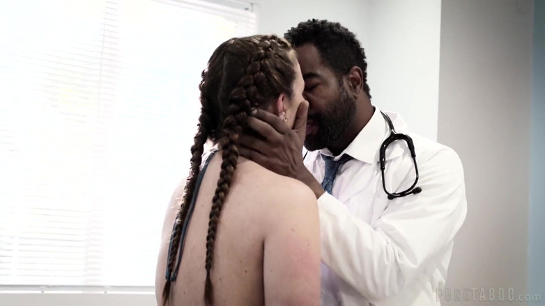 Pure Taboo: Pure Taboo - Maddy O'Reilly es sondada analmente en el consultorio...