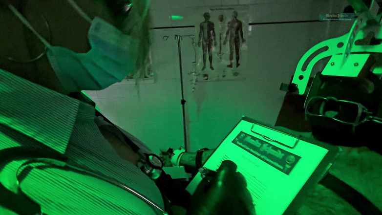 Strict Senz: 医疗惩戒研究所第一次检查