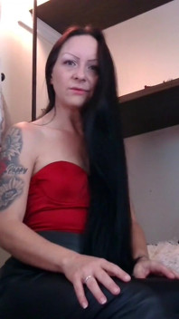 Låt mina klackar få dig att falla djupt